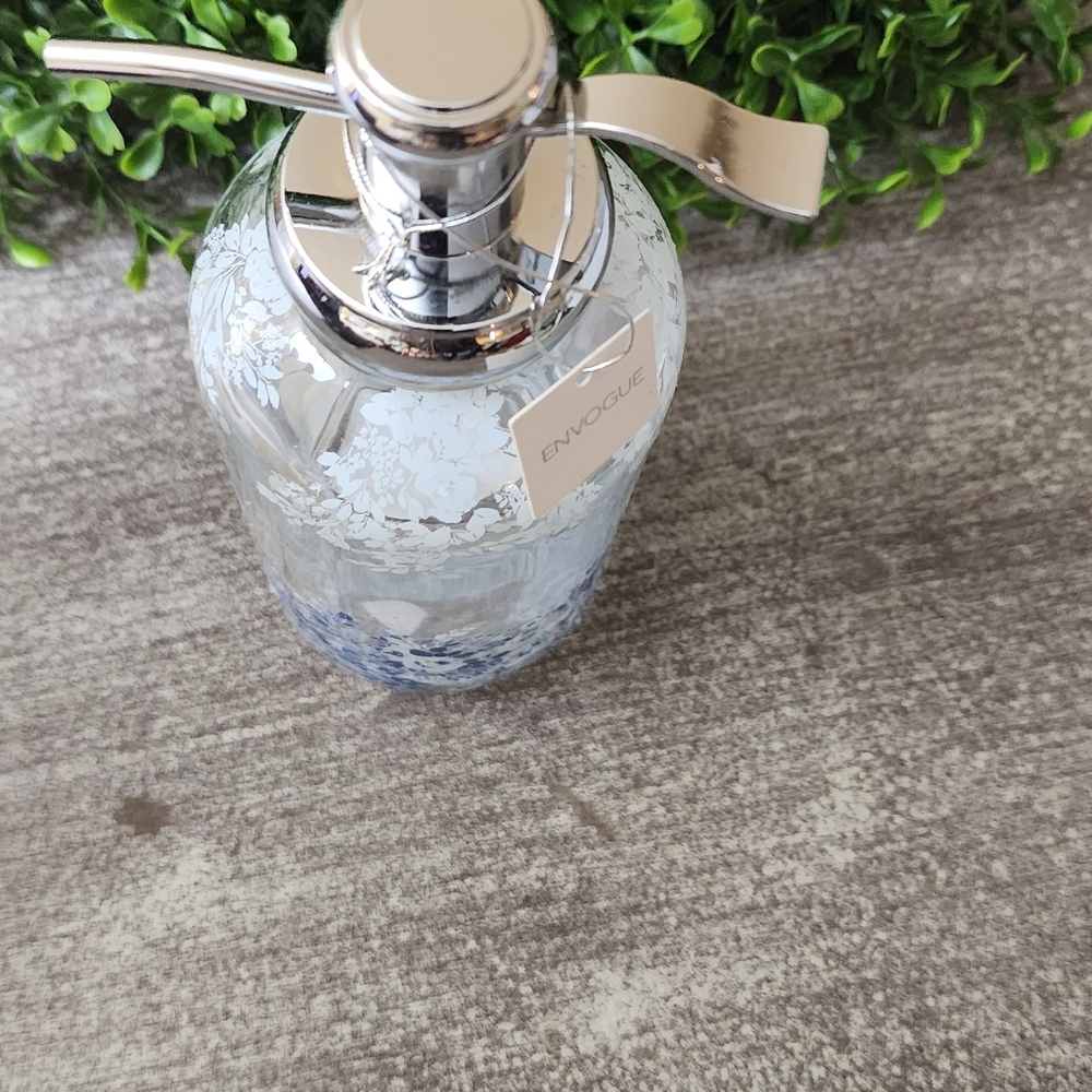 Glass Soap Lotion Pump Floral Flowers - Picture 2 of 4